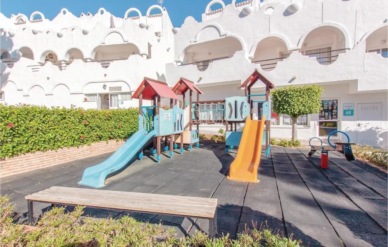 Awesome Home In Las Chapas Marbella With Sauna 0*,